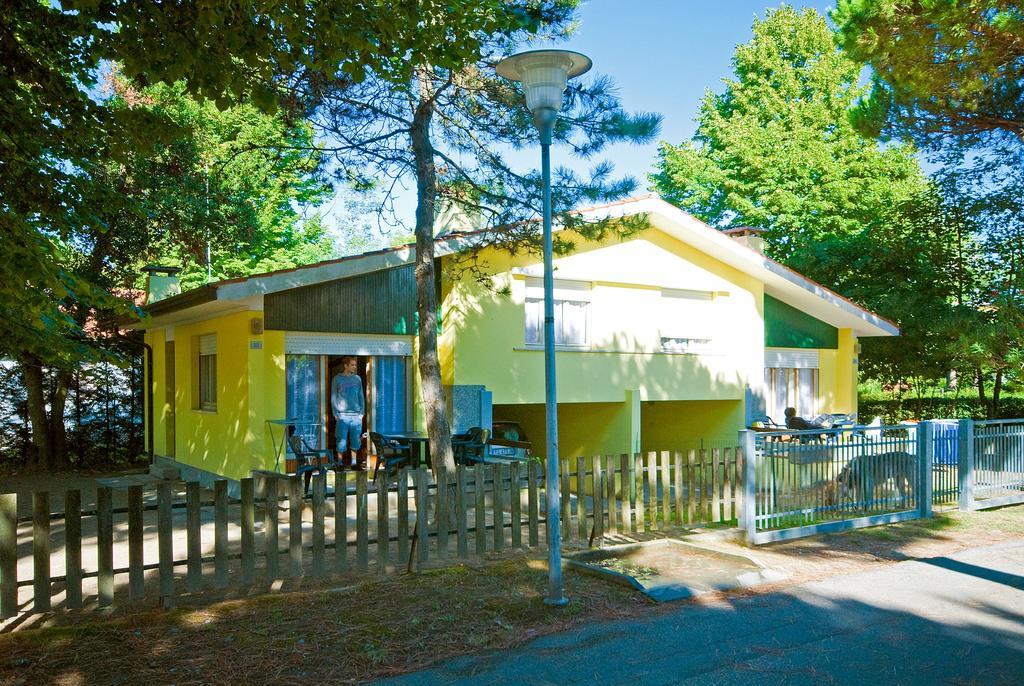 Villa Fiori Bibione Esterno foto
